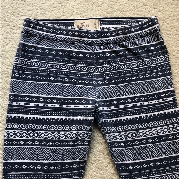 Hollister Tribal Print Leggings - Picture 3 of 4